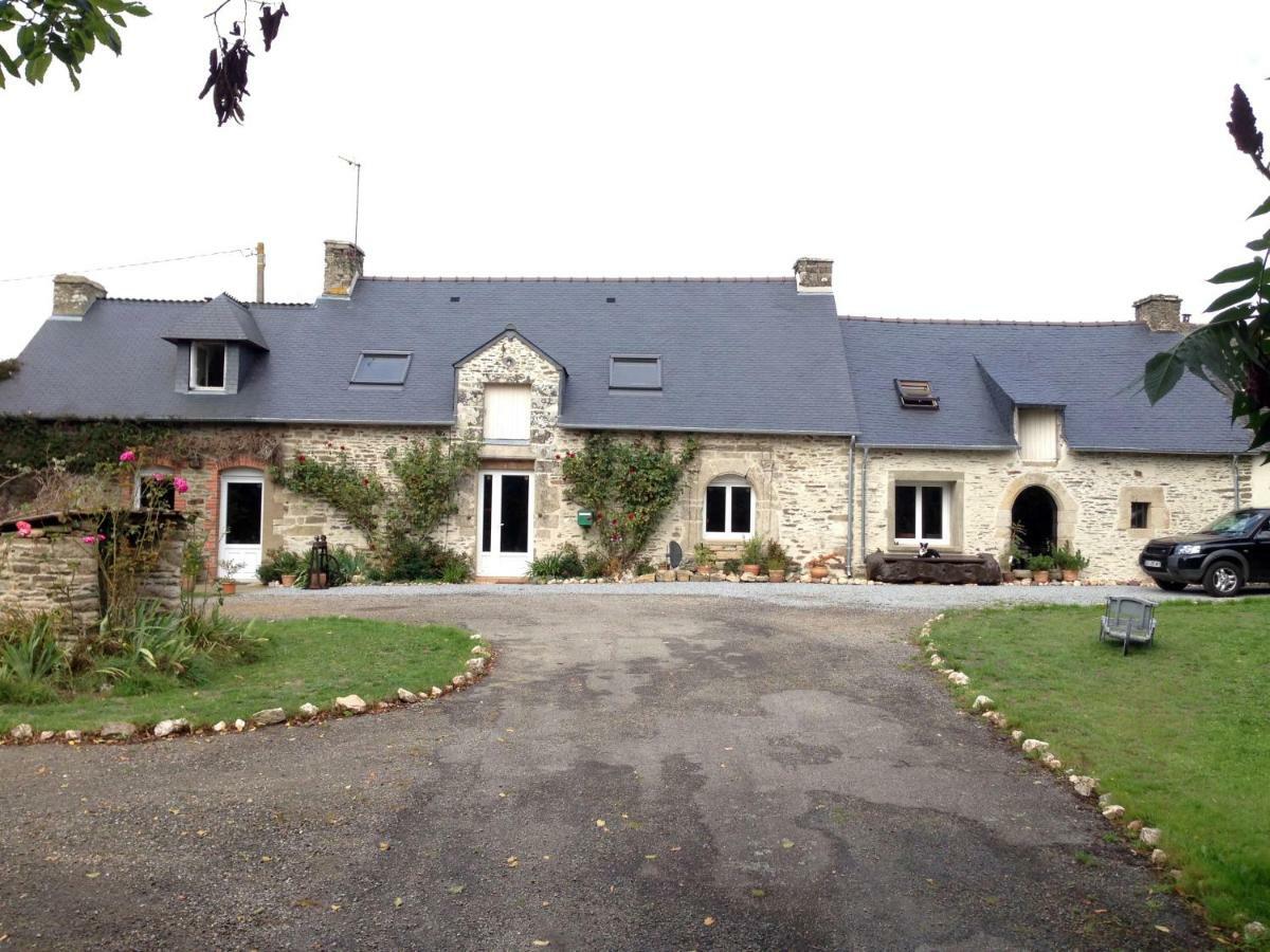 La Ville De Mainguy Josselin Eksteriør billede