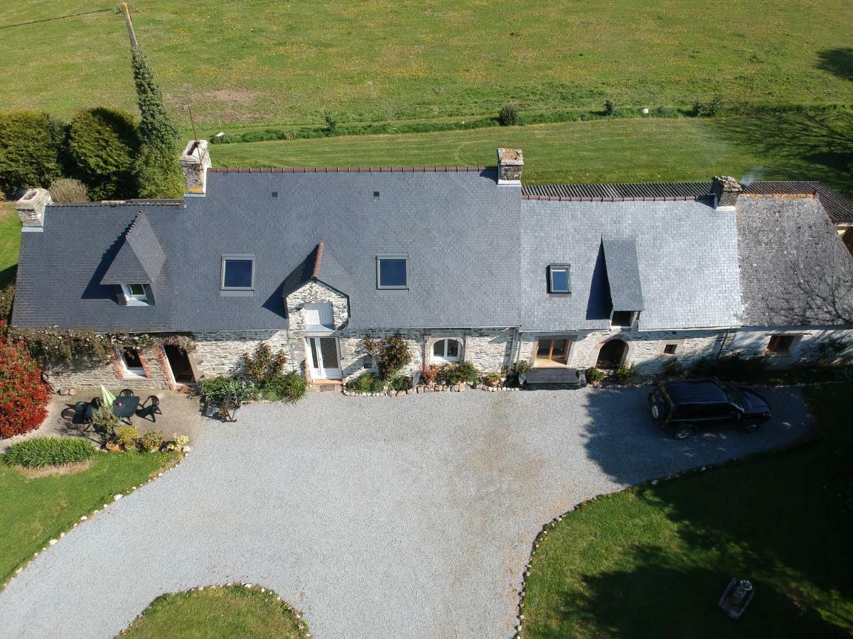 La Ville De Mainguy Josselin Eksteriør billede